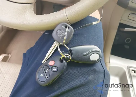 2008 Toyota Camry Solara Sle z USA, uszkodzony, nr VIN 4T1FA38P28U157667